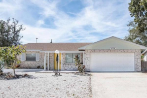 Heated Pool Home 5 Minutes From Beach, Sleeps 8!